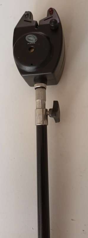 1x Casual Carper x3RB Fishing Alarm with Bank Stick.