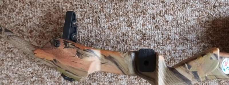 Man Kung RB007AC Recurve Camo Bow.