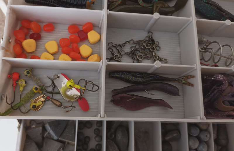 Master Box Fishing Tackle Box. Fully stocked with more than 100 items.