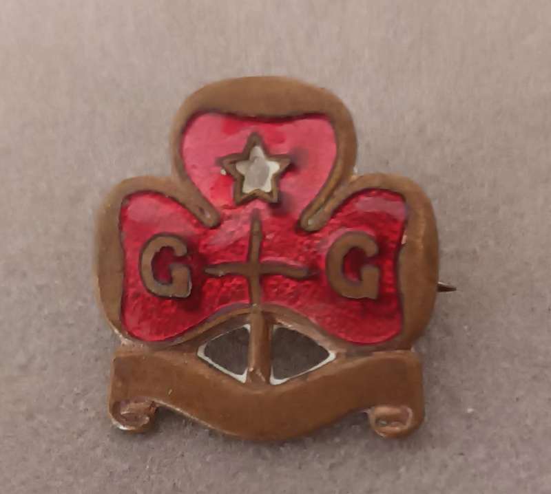 *Scares* 1950's Britain UK Girl Guides Organization Badge