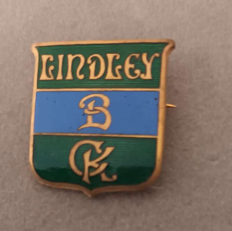 Vintage LINDLEY Badge