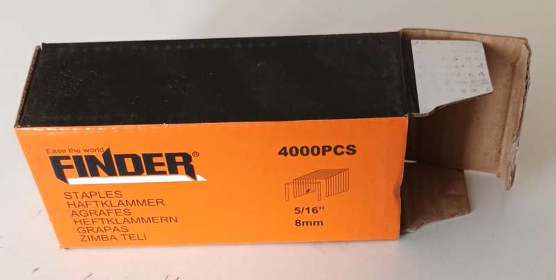 4000 Piece Staples. 8mm 5/16". New.