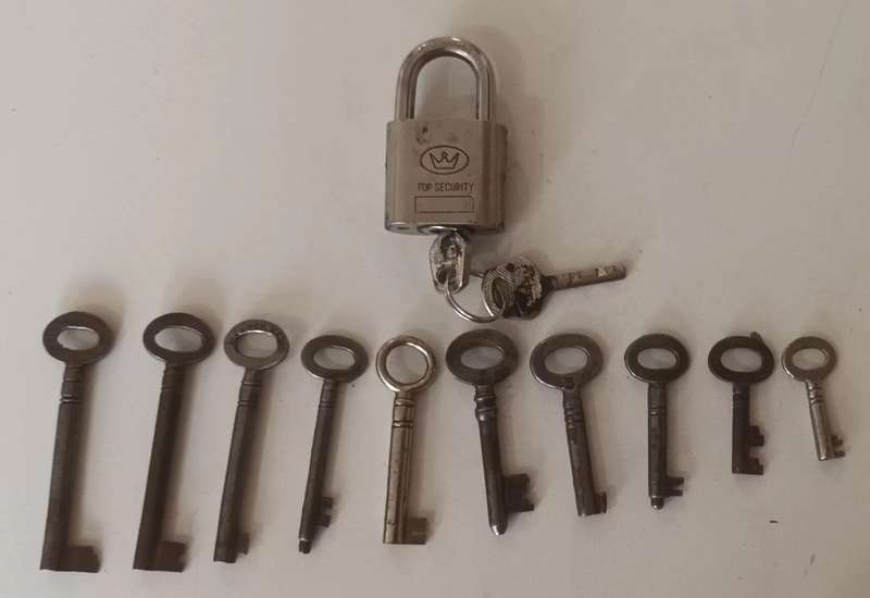 Antique/ Vintage keys & Lock.