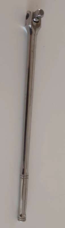 MasterCraft Chrome Vanadium Snap on Drive Socket Extension. Length 41.5cm.