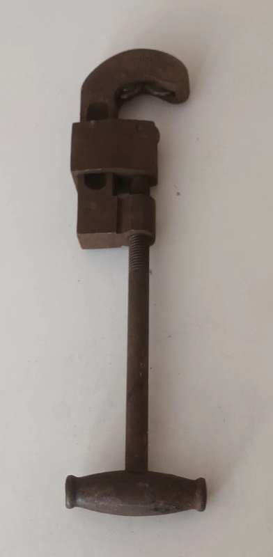Vintage RECORD Pipe Cutter. No.101. 1"