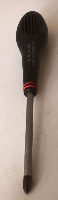 Chrome Vanadium N0. 3 x125 Screwdriver.