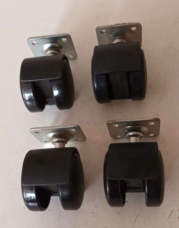 Cupboard Wheels