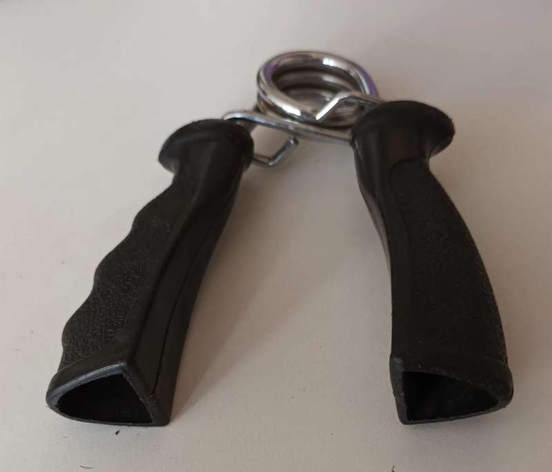 Hand Grip Trainer.