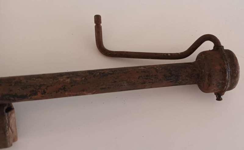 Vintage Mechanical Car Jack. Length 53.5cm.