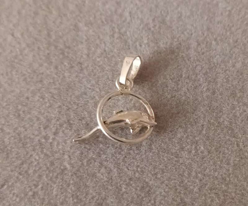 Sterling Silver Dolphin Pendant. 14x14mm.