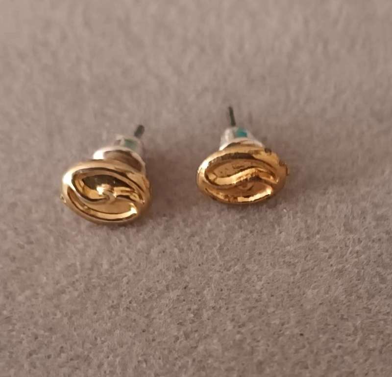 Lovely Gold-Plated Stud Earrings.