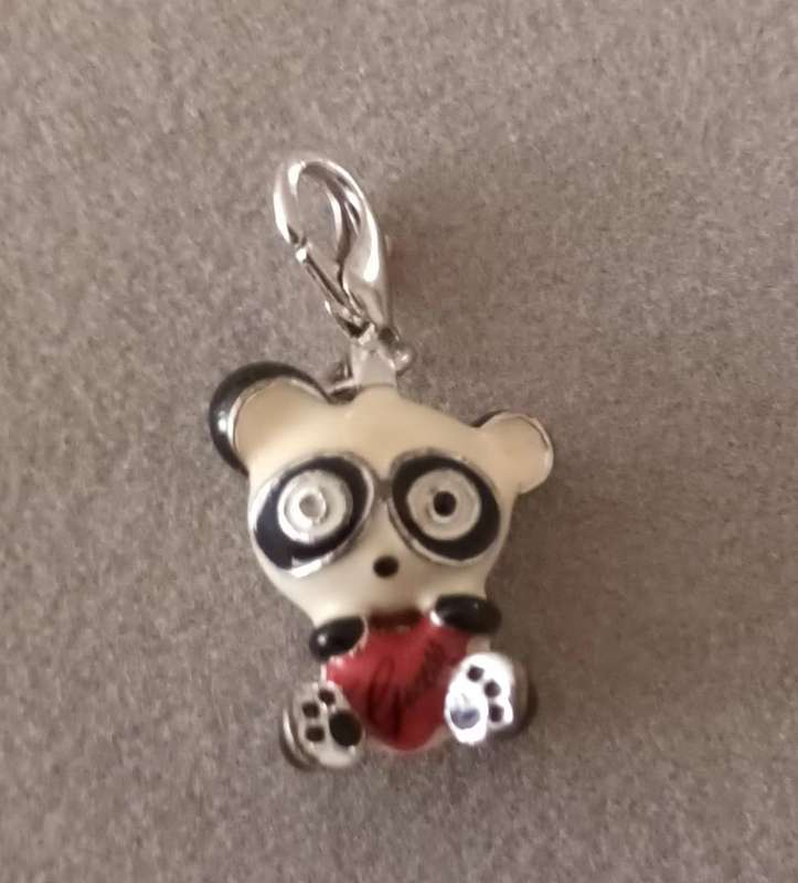 Guess Panda Charm.