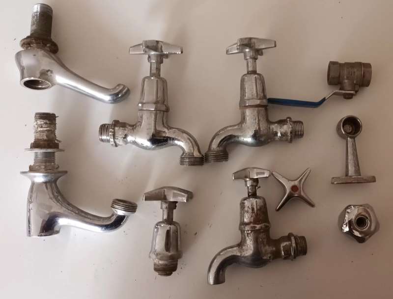 Taps/plumbing Job Lot.
