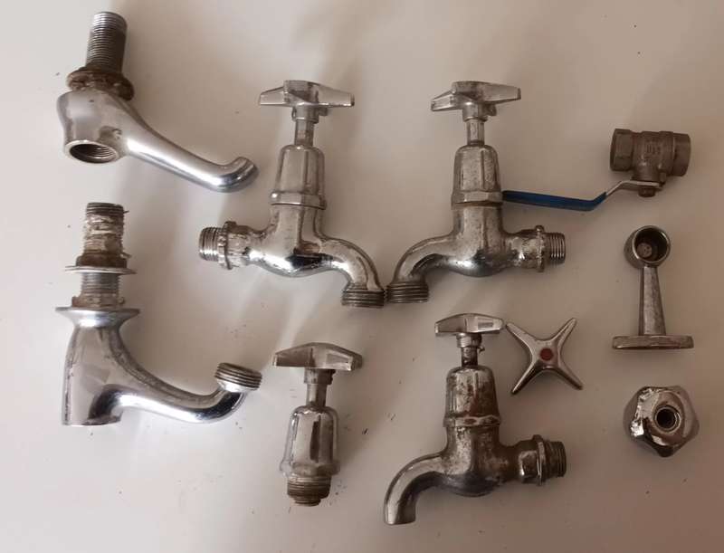 Taps/plumbing Job Lot.