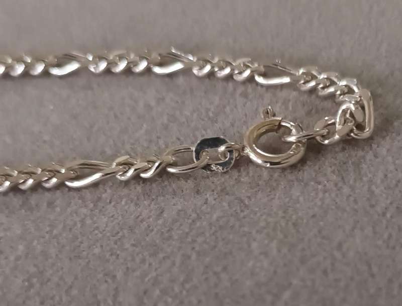 Stunning 70cm Sterling Silver Figaro Necklace. Length 70cm. Width 3mm.17.5g