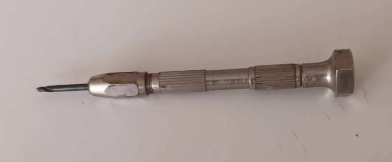 Swivel Head Pin Vice.