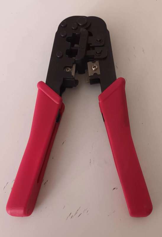 Crimping Tool for Modular Connections.