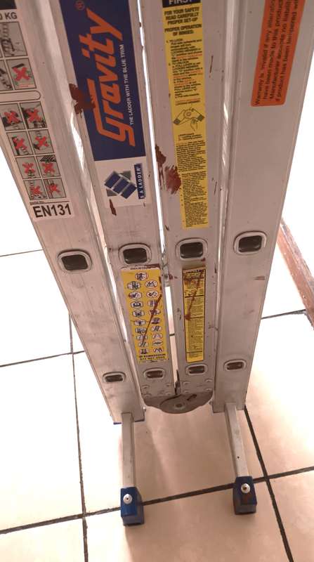 GRAVITY Multi-Purpose Folding Ladder. 4m x35mm. FOR COLLECTION ONLY!!!