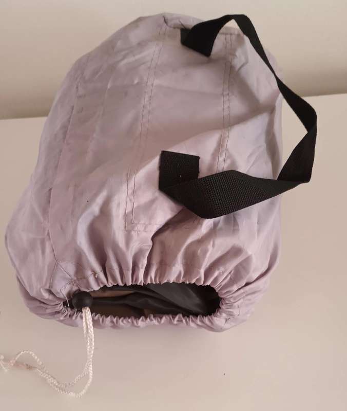 Single Blow Up Mattress with Carry Bag.