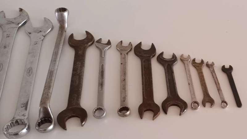 Lot of Spanners. 16 pieces. Various Sizes.
