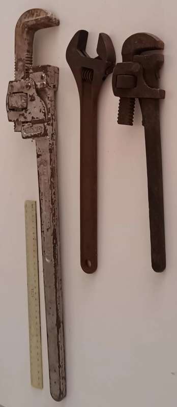 2x Monkey Wrenches plus 1x Shifting Spanner.