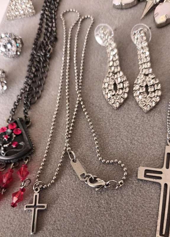 Lot of Stainless Steel & Costume Jewellry.