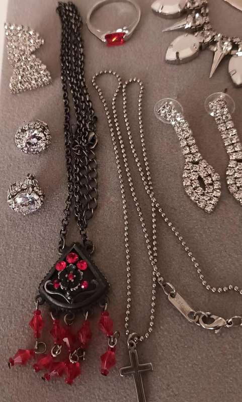 Lot of Stainless Steel & Costume Jewellry.