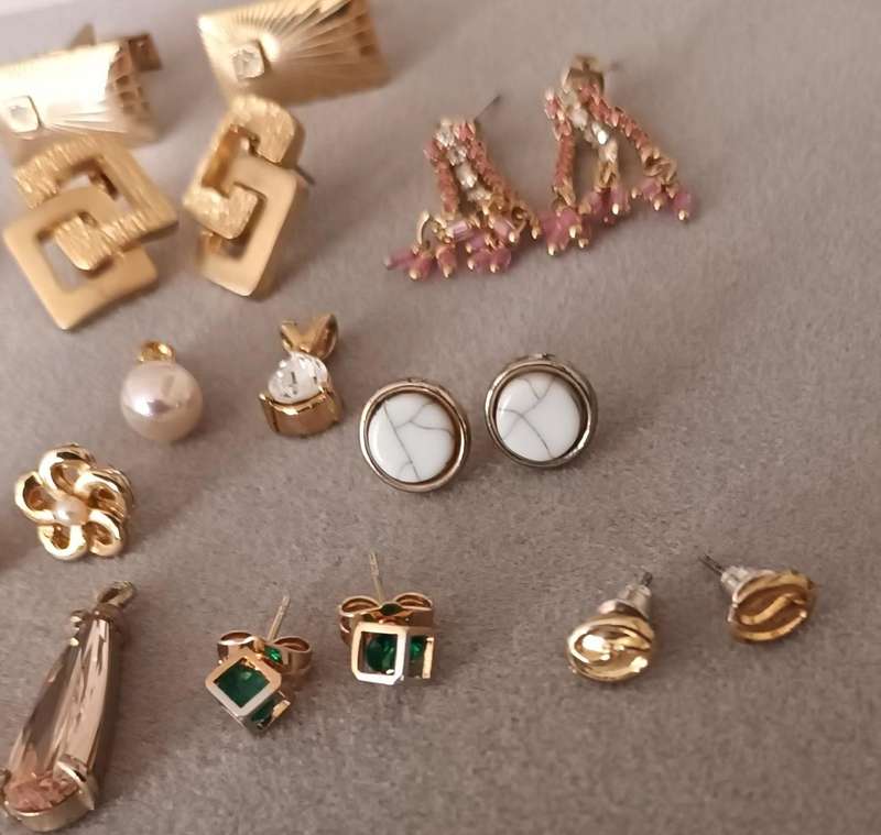 Lot of Gold Plated Jewellery.