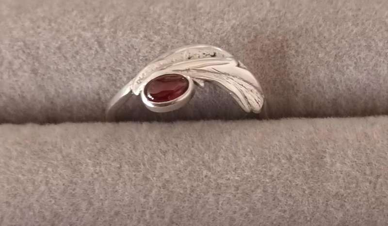Sterling Silver Garnet Ring. Size K 1/2.