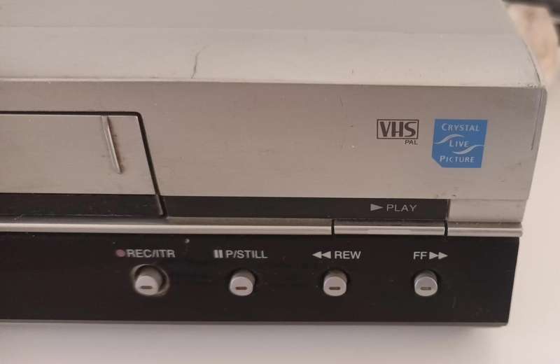 LG TALKING VCR. VIDEO DOCTOR. GC290SW. NTSC Playback. Long Play and Record.
