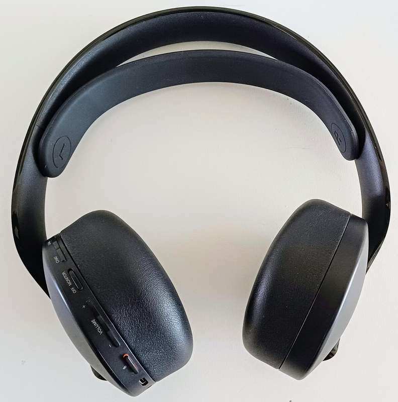 PS5 Pulse 3D Wireless Headset (Midnight Black). Like New