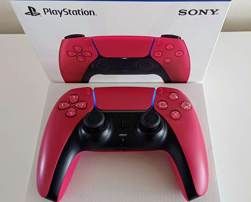 PlayStation 5 DualSense Controller - Cosmic Red