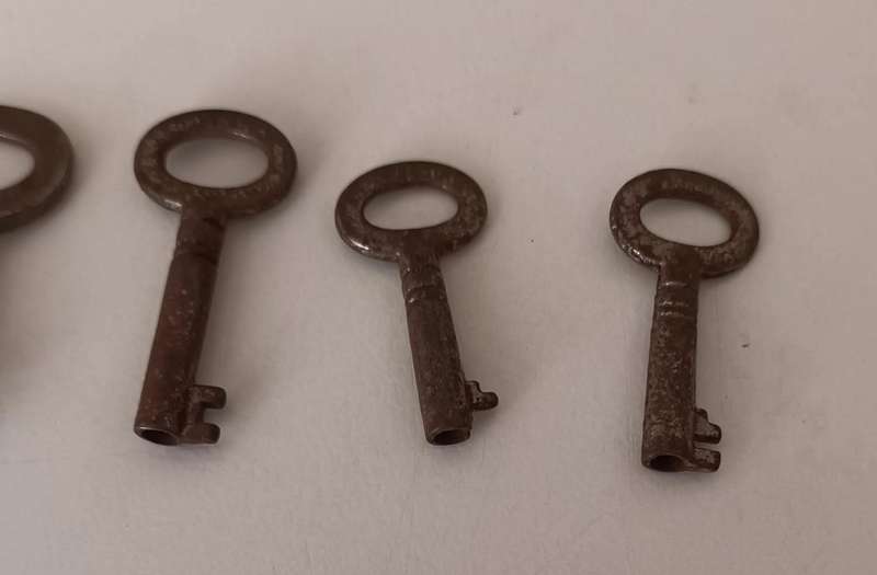 Vintage Keys. Small.
