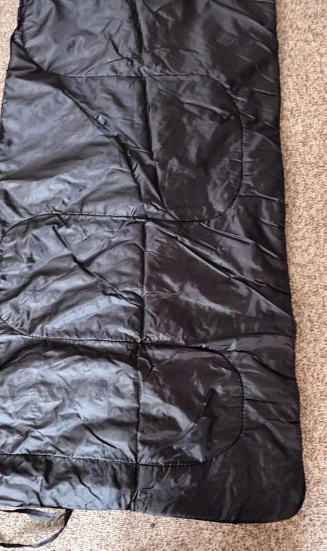 CAMP COMFORT SLEEPOVER 135E Sleeping Bag. 75x180cm. New.