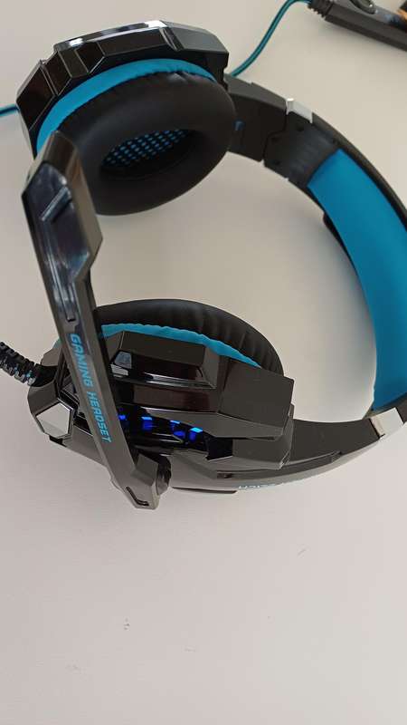 T Dagger Speakers + Kotion Each Headset + Foxxray Microphone.