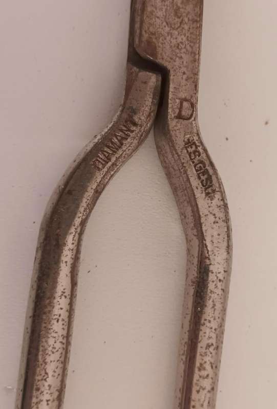 Antique DIAMANT Metal Stove Top Hair Curling Iron.