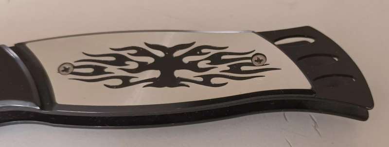 Flick Knife. 23.5cm. Blade 10.5cm.
