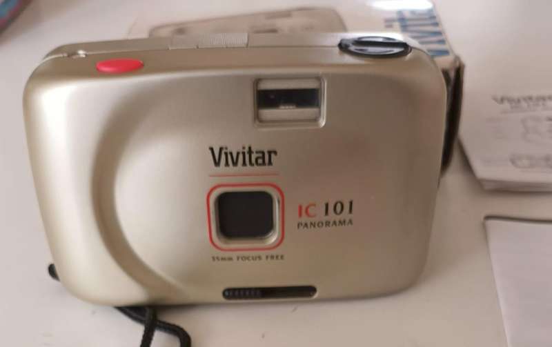 VIVITAR IC 101 CAMERA.