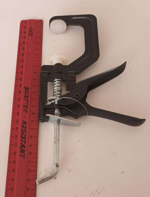 Quick Clamp.