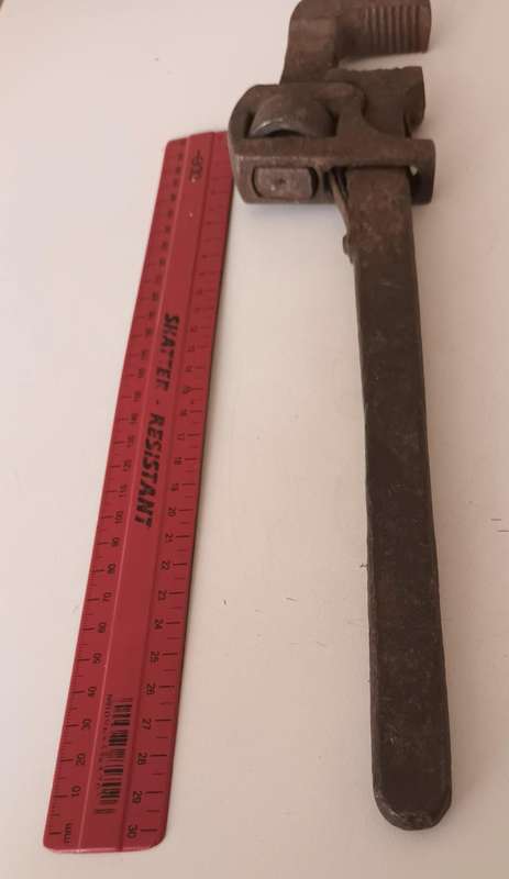 Tap Wrench ((Monkey Wrench). 50mm. Length 32cm.