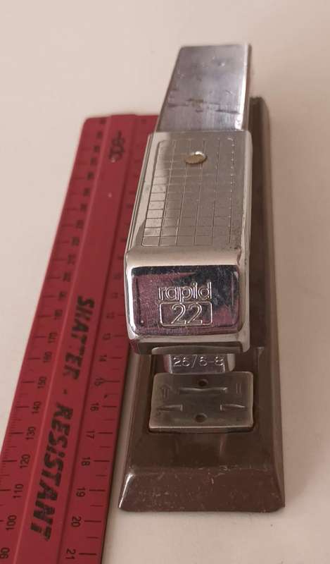 Vintage RAPID 22 Stapler