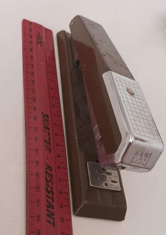 Vintage RAPID 22 Stapler