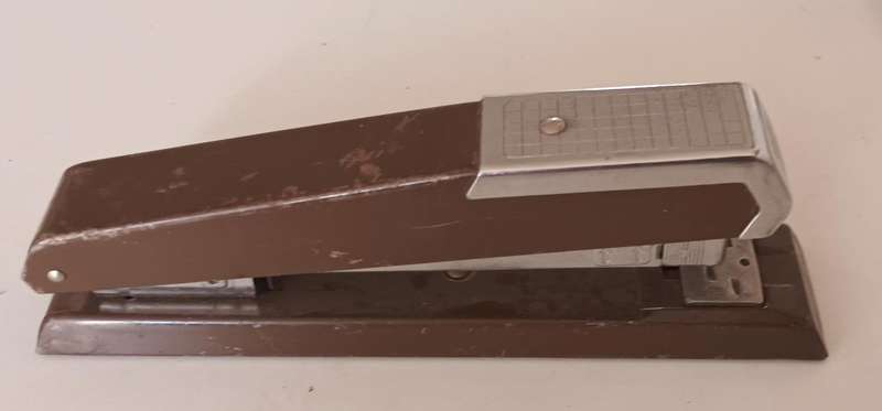 Vintage RAPID 22 Stapler