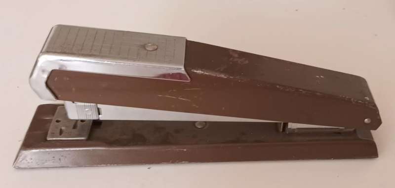 Vintage RAPID 22 Stapler