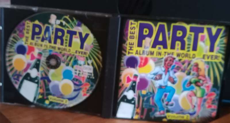 THE BEST PARTY ALBUM IN THE WORLD EVER VOLUME 2 - 2 ALBUM CD