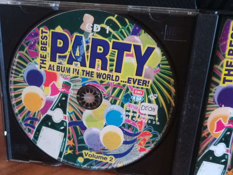 THE BEST PARTY ALBUM IN THE WORLD EVER VOLUME 2 - 2 ALBUM CD