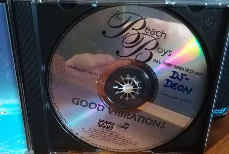 THE BEACH BOYS - GOOD VIBRATIONS CD