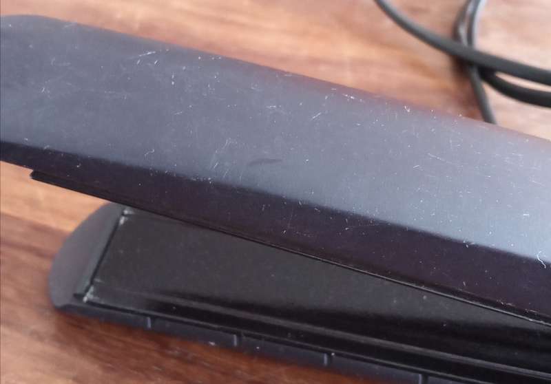 Babyliss Hair Straightener. Working 100%.