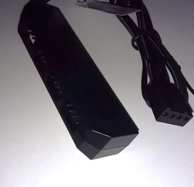 DeepCool FH 04 4 Port Fan Hub. New.