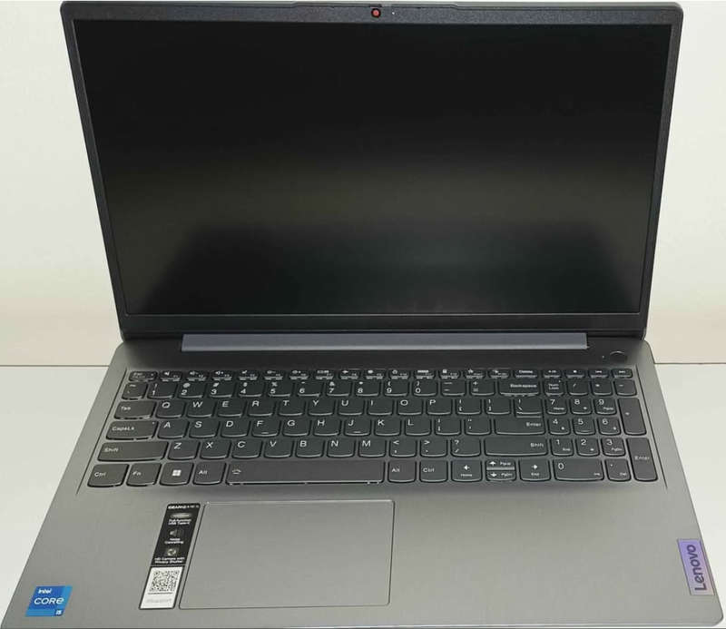 Lenovo IdeaPad 3 15IAU7, i5 12th gen Laptop with 16GB RAM & 1TB Ultra Fast SSD like New.